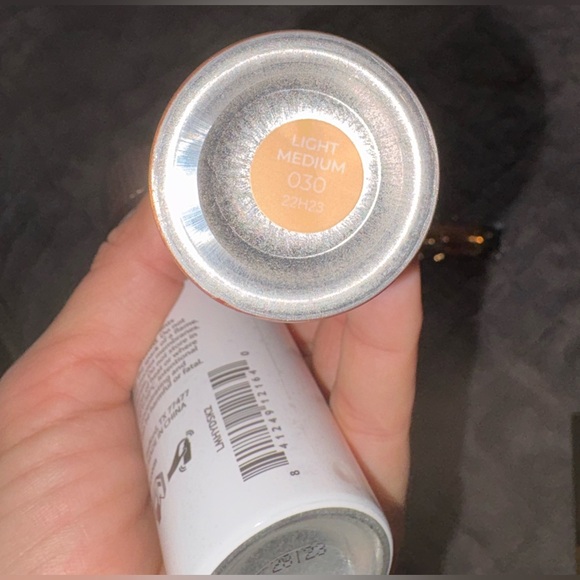 Luminess Airbrush Silk Primer and Foundation Duo - Light Medium - Picture 4 of 7
